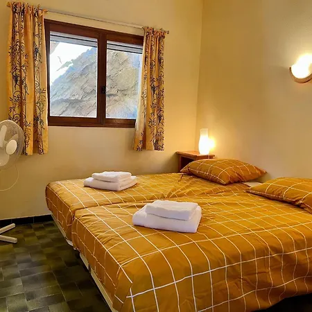 Charming In Lavandou Walking Distance To Holiday home Le Lavandou